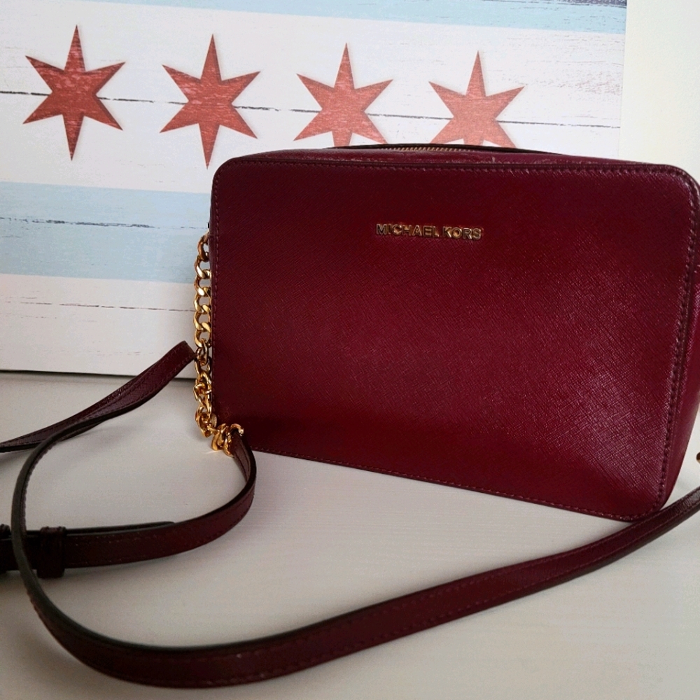 Michael Kors Jet Set Crossbody